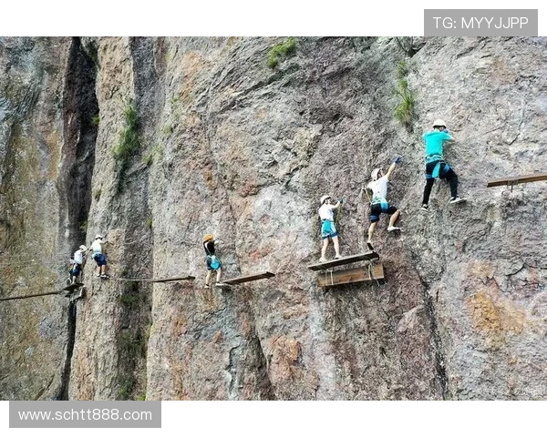 杨磊专访:攀岩之路的挑战与成长回顾