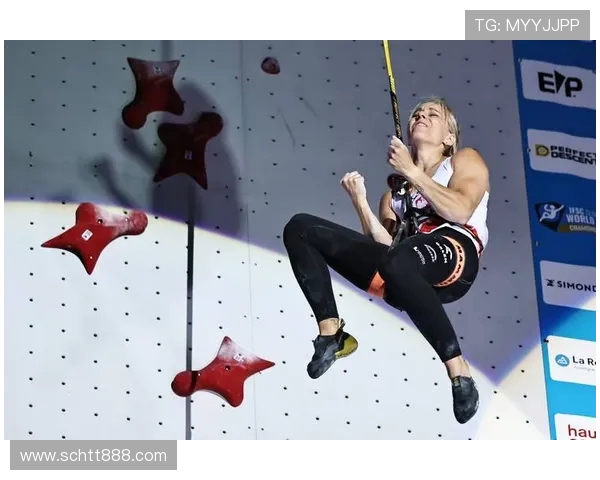 上海攀岩队在极限运动世界杯中以84分稳居积分榜首位